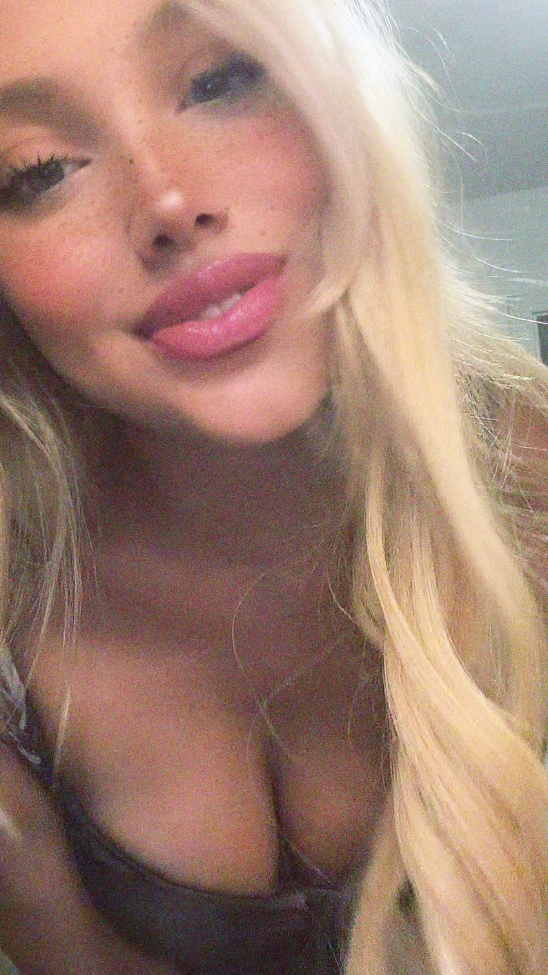 @Aaadiisaa