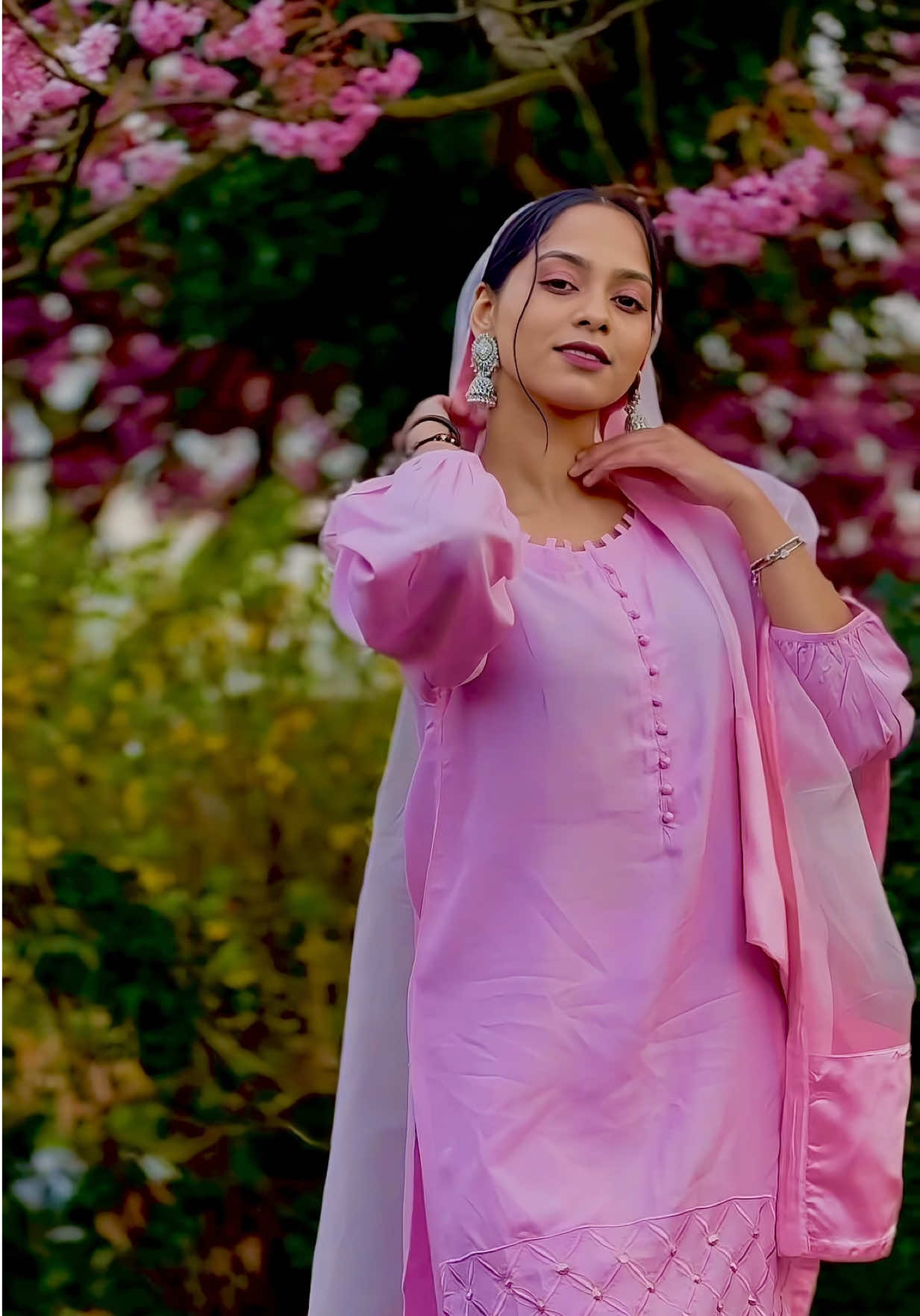 @Samia Begum