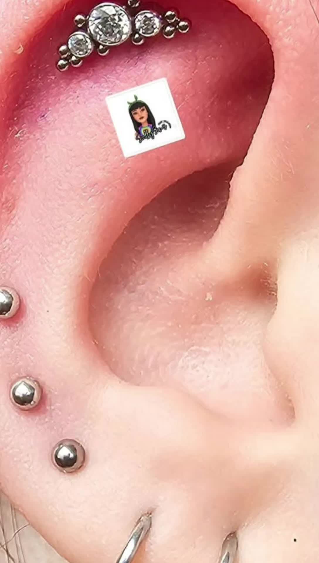 @Sally Sins Piercing Studio