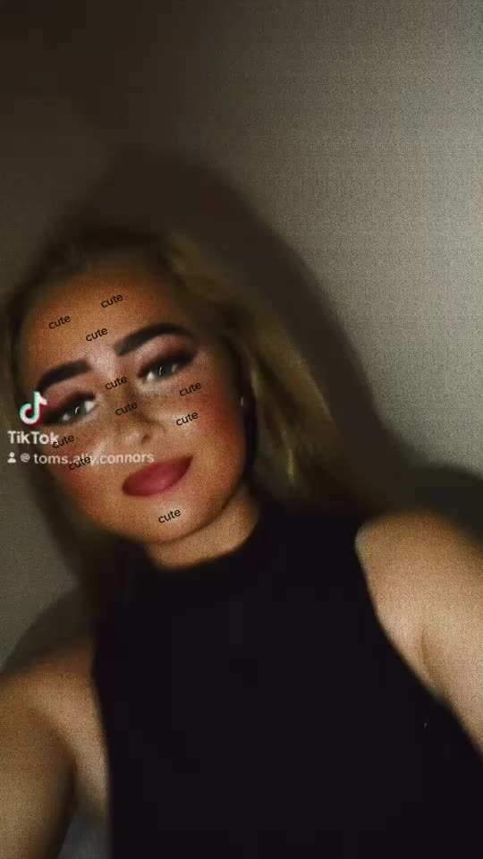 @Toms Ally ConnorsXo