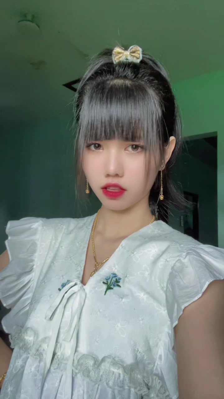 @Mi Thazin🍒မော်လမြိုင်သူ