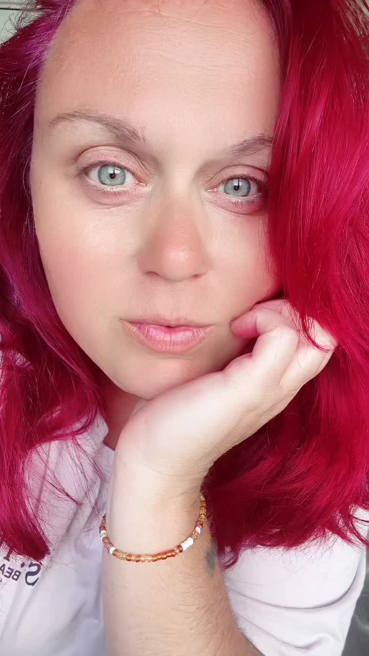 @SarahjustSarah_backup