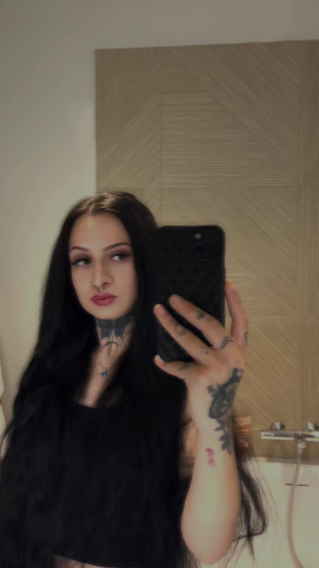 @🐍Ruxi🐍