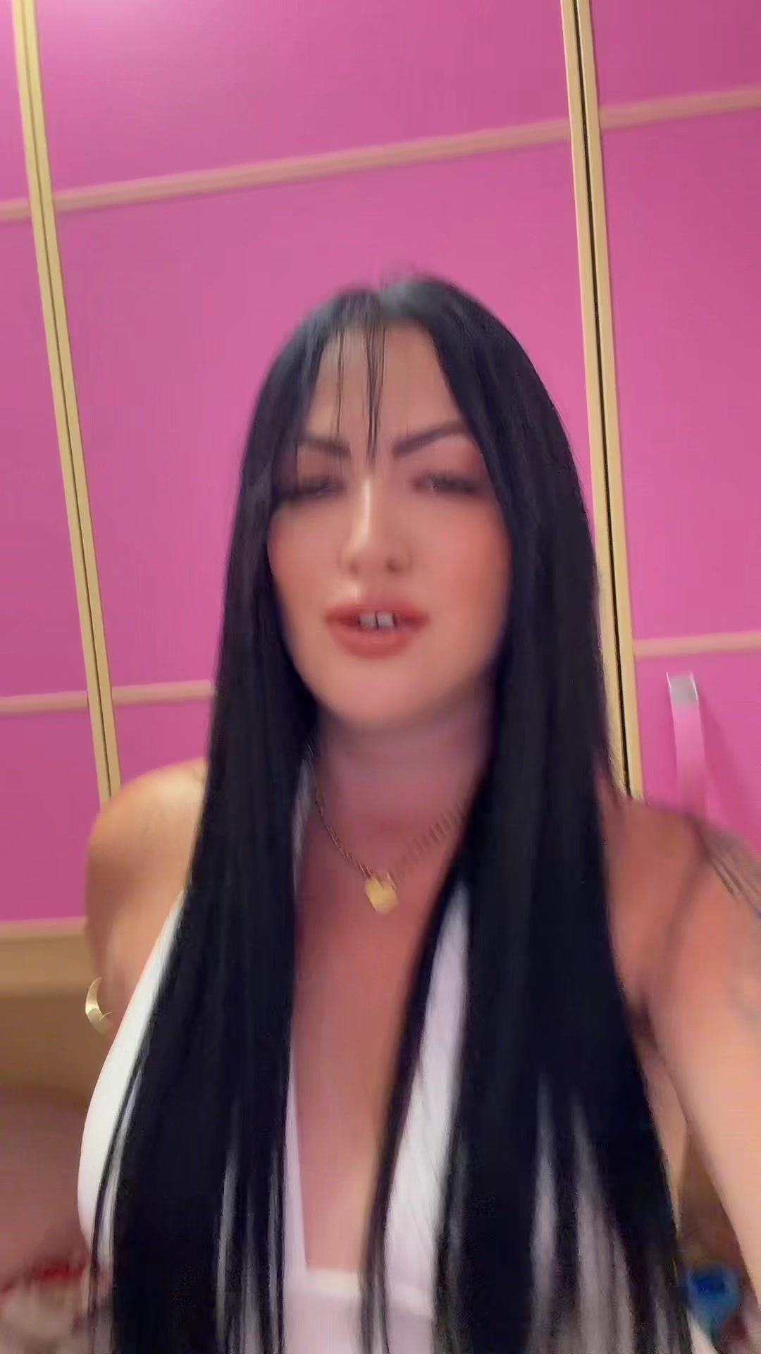 @L.B🎀🖤