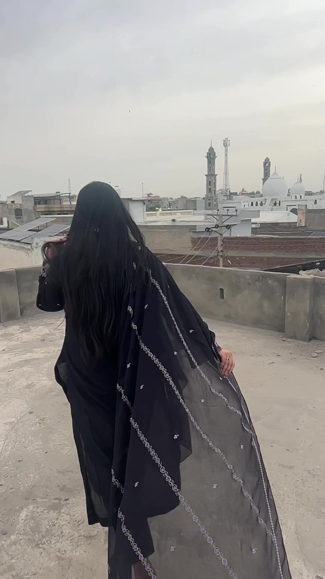 @𓆩 میرا عشق باغی 𓆪