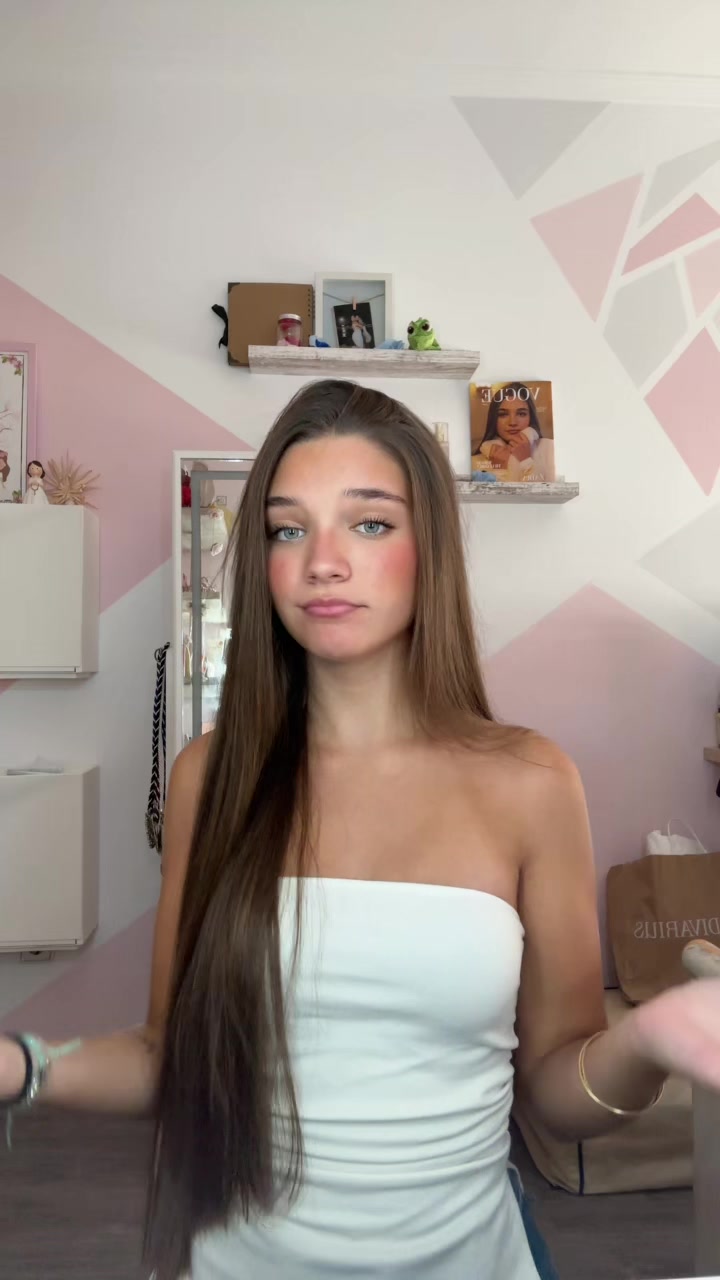 @𝐙