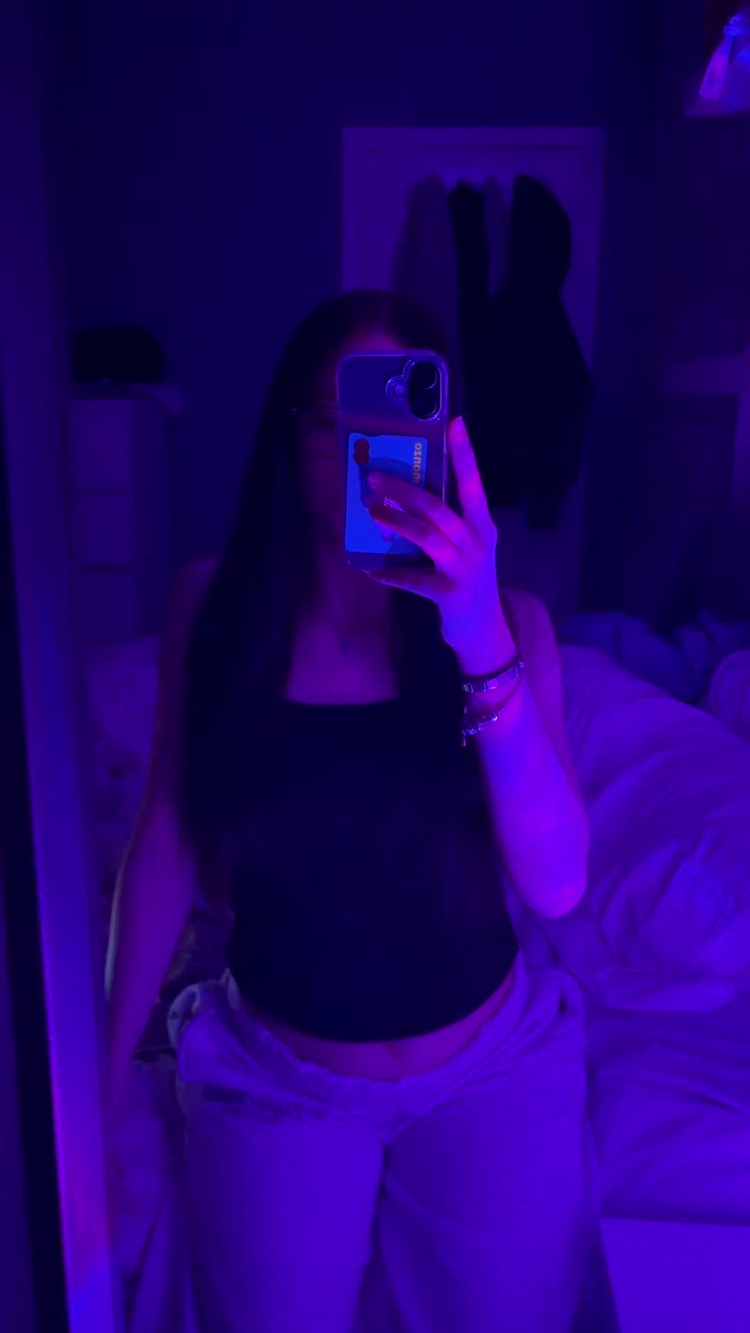 @𝐛ꨄ