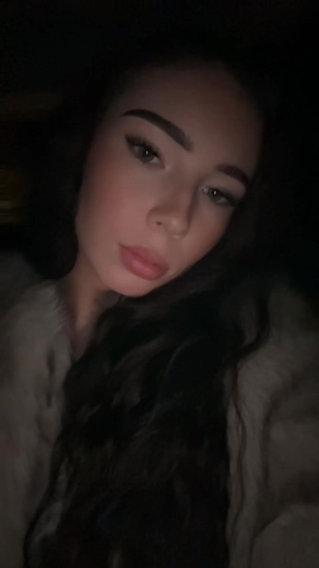 @🥊