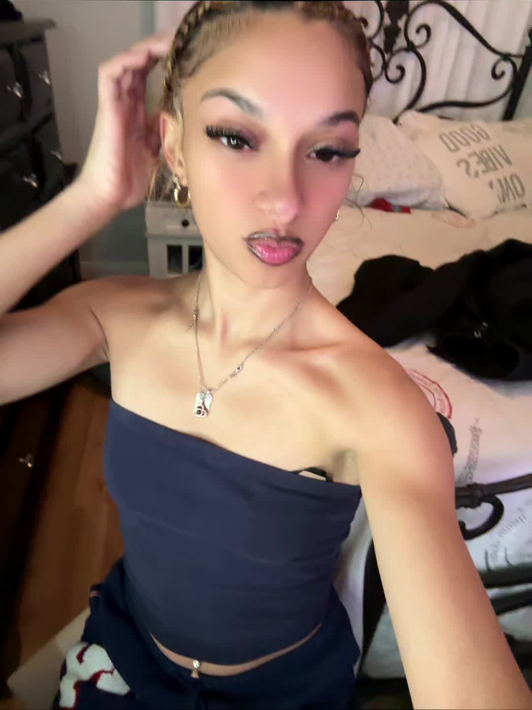 @Yurfavrican🦋🫶🏽