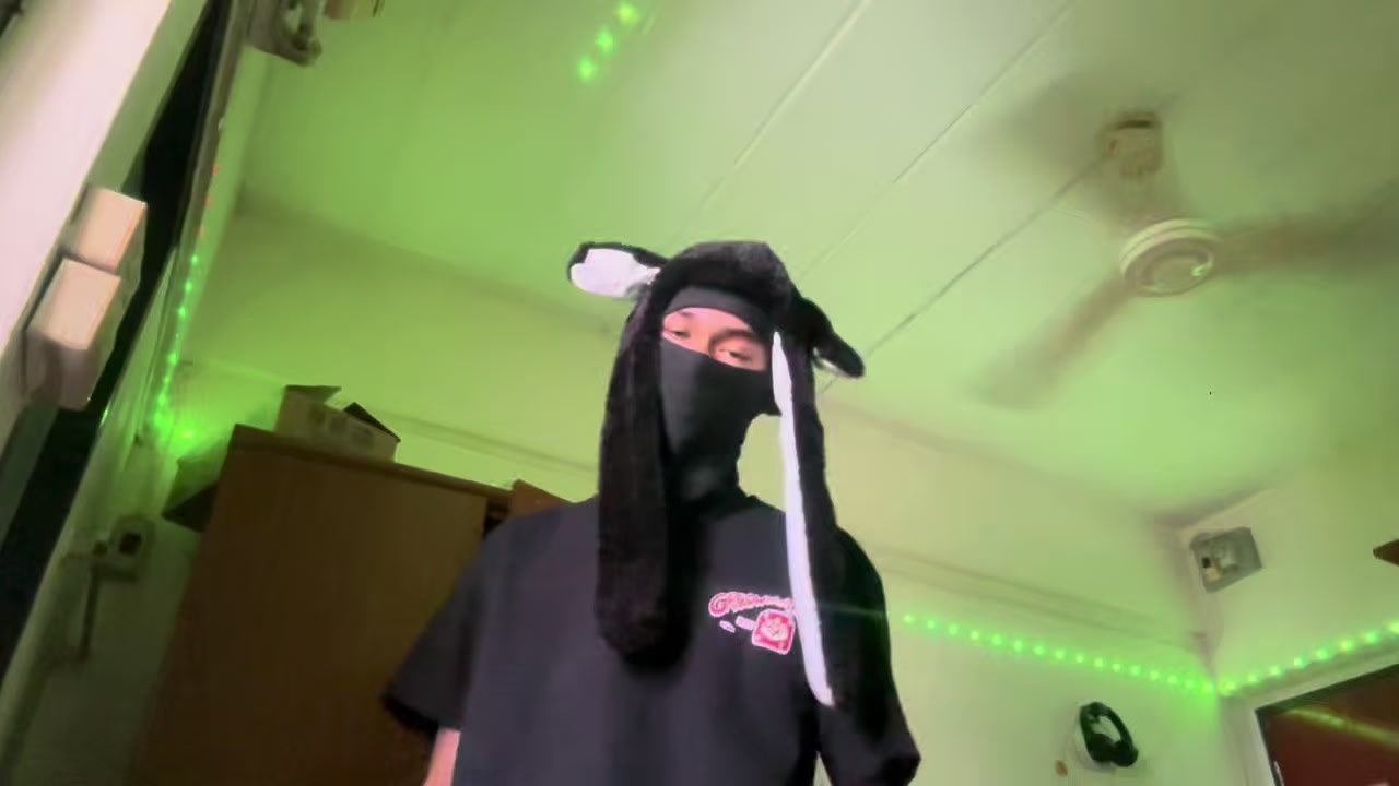 @Go‰🦎