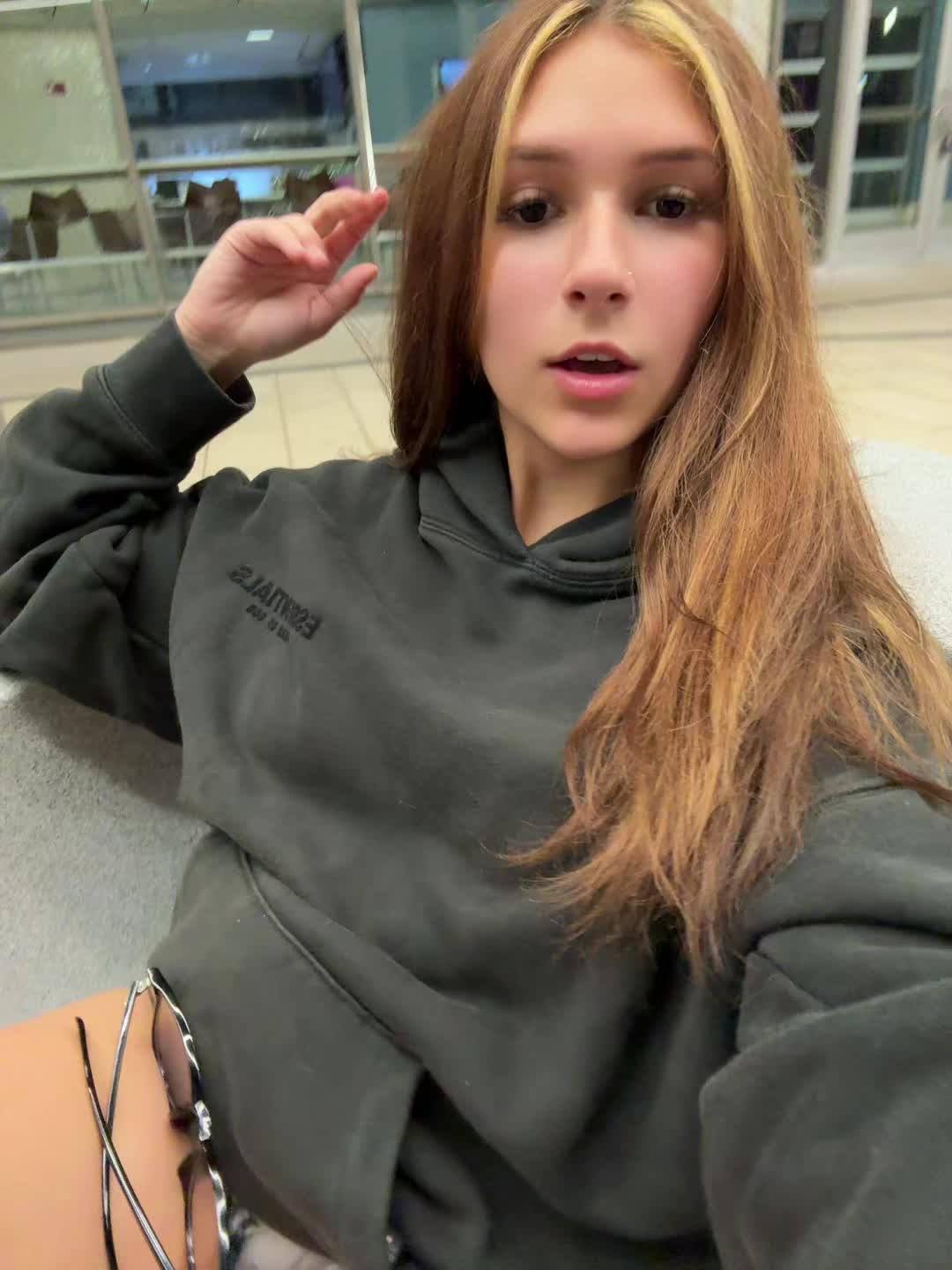 @Dan💞