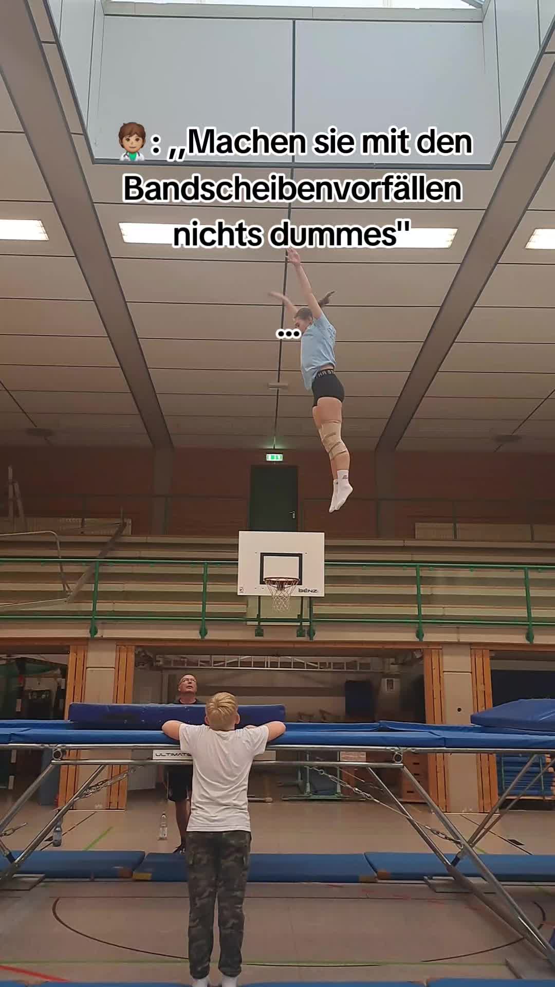 @Leonie