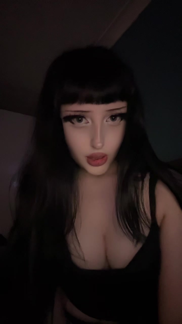 @bella ₍^. .^₎⟆ ♡