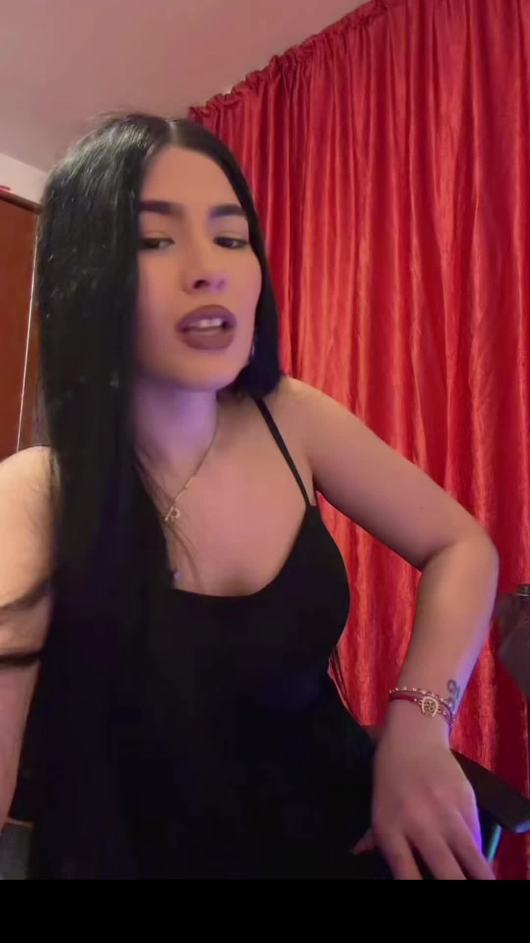 @❤️𝕽𝖊𝖇𝖊𝖈𝖆🖤