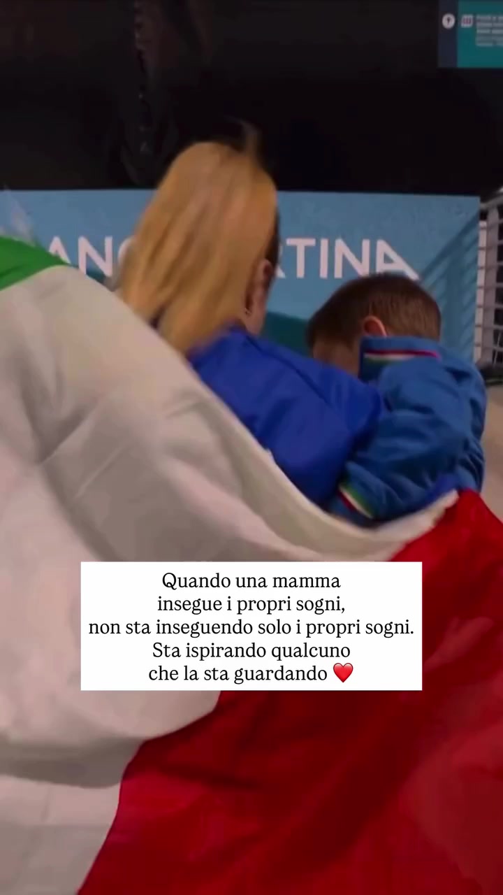 @Ilariafratoniofficial