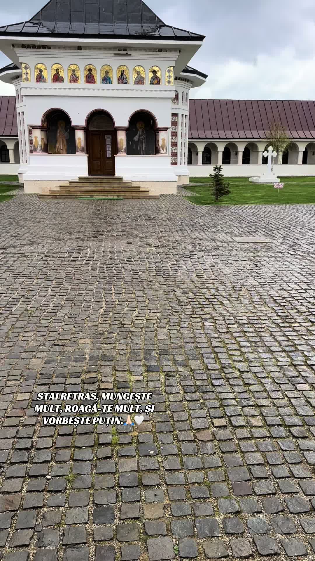 @Monicca.20
