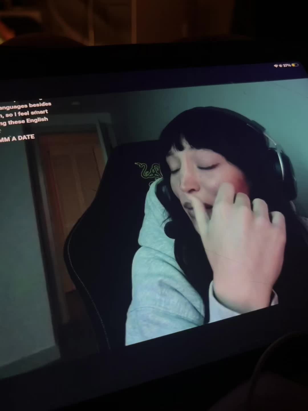 @𝓯lo ۶ৎ .