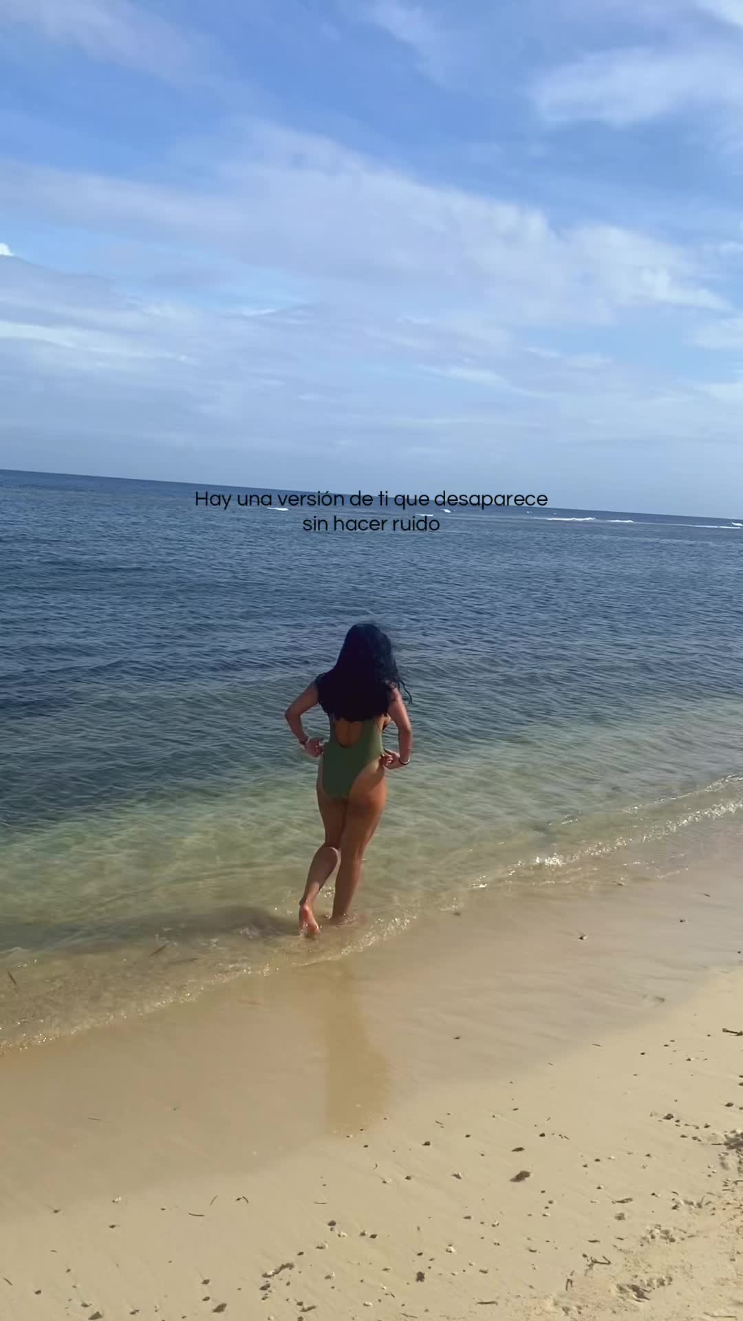 @M A R 🏝️