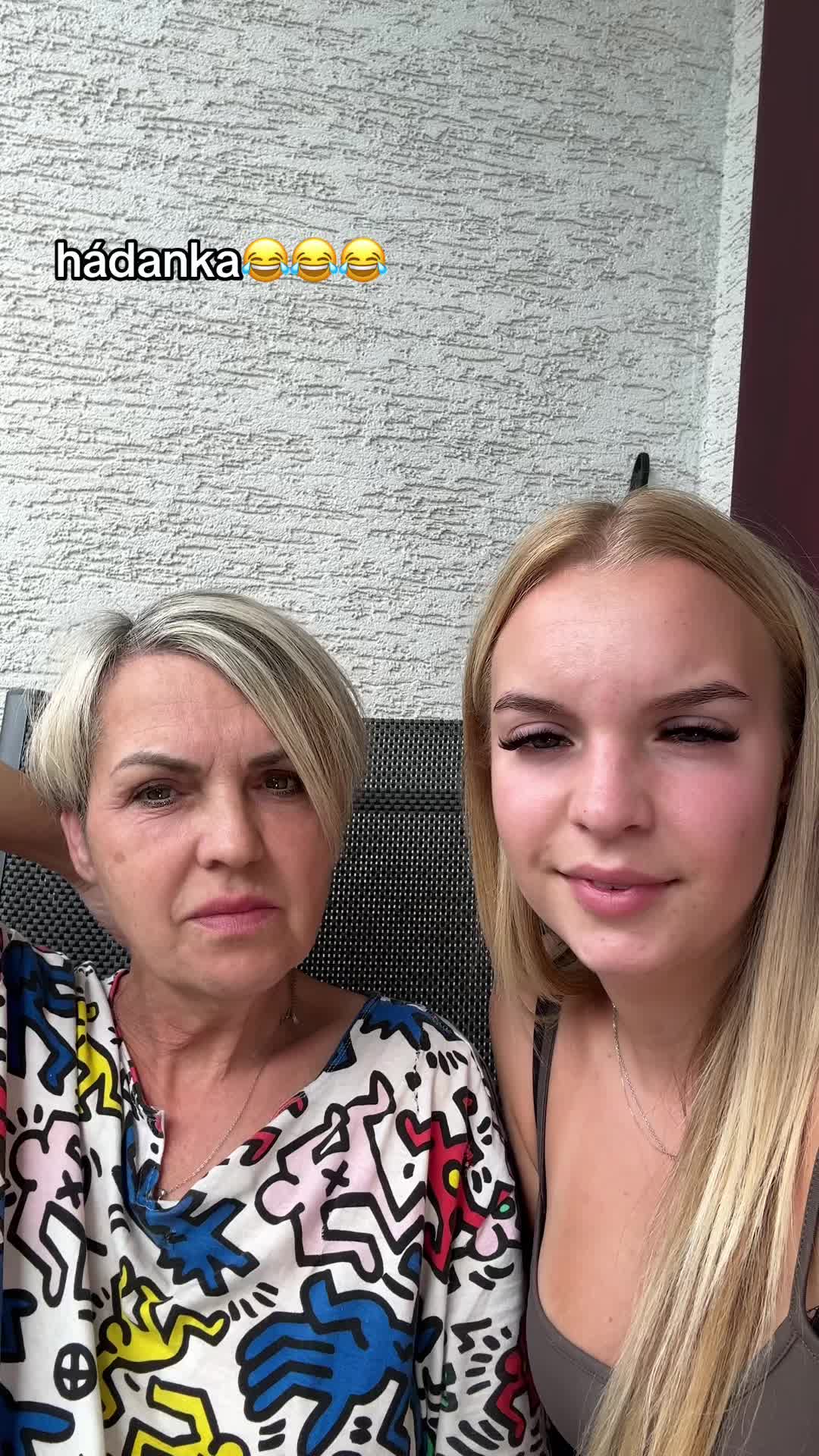 @nellyapetaa
