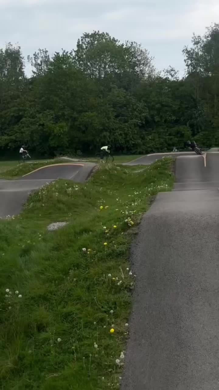 @Mtb.jo5h