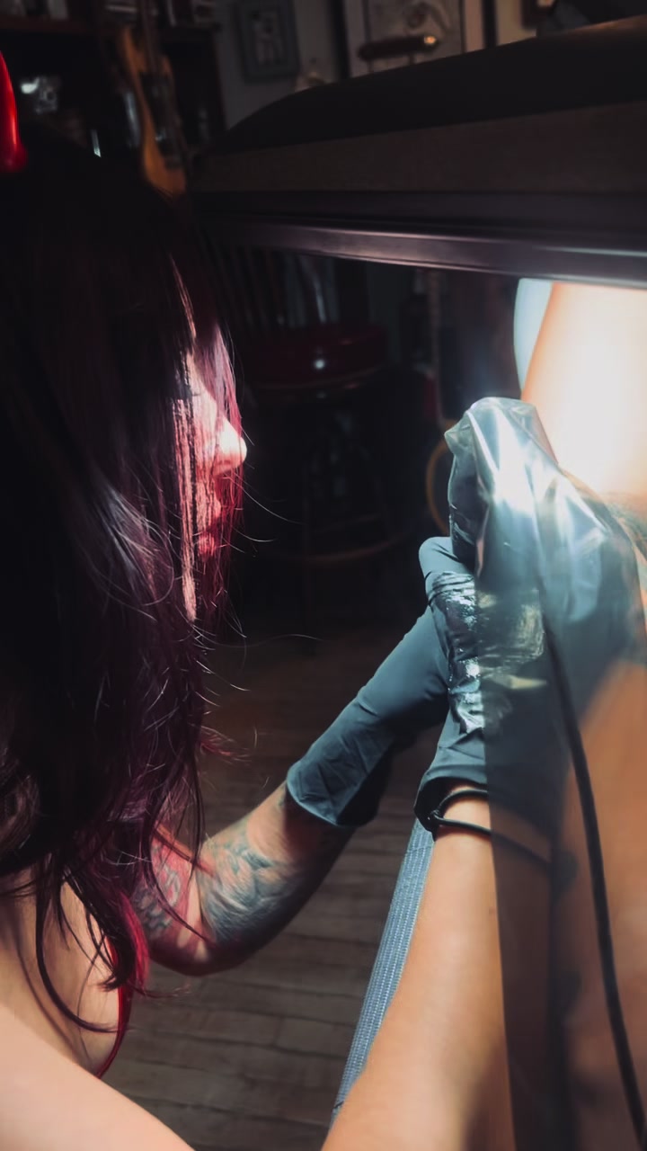 @The Queens Ink Tattoo Shop