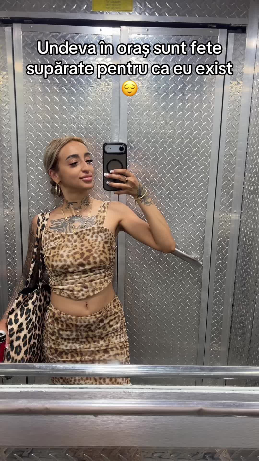 @Ale🐍