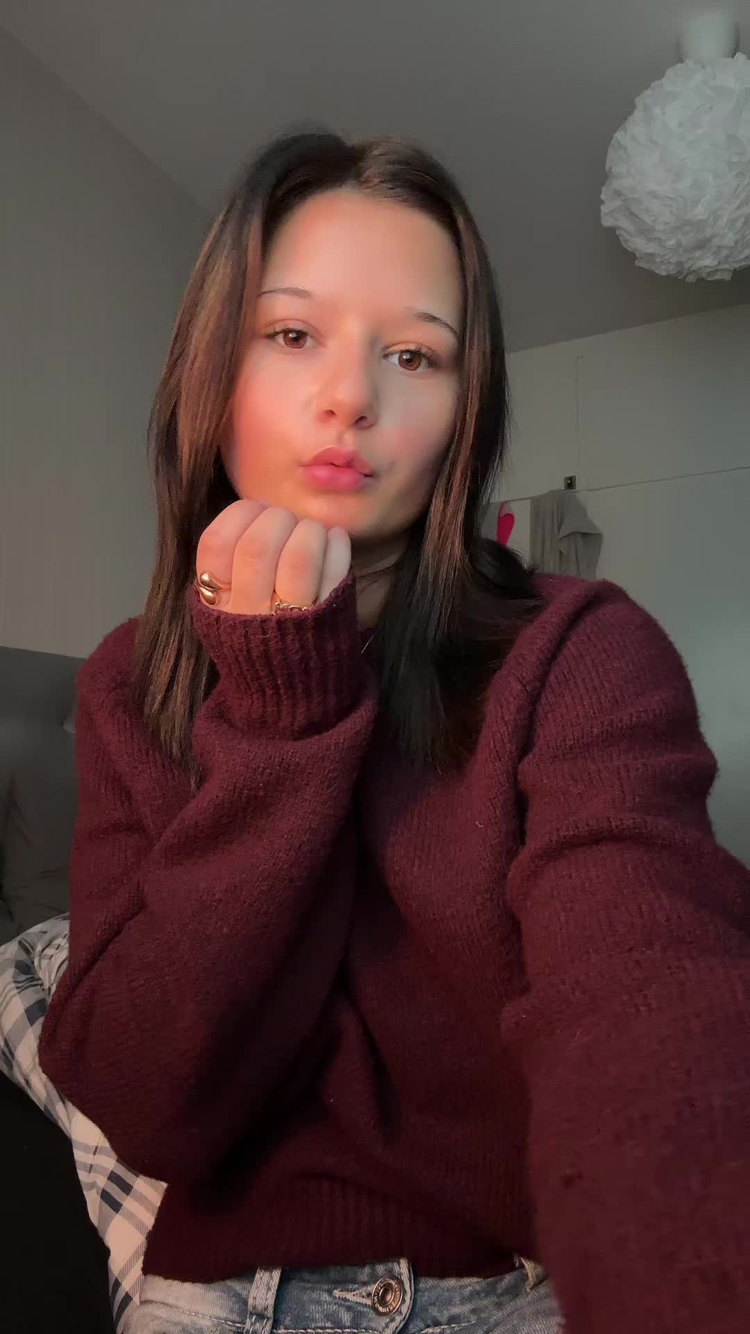 @𝒱𝒾𝓋𝒾💕