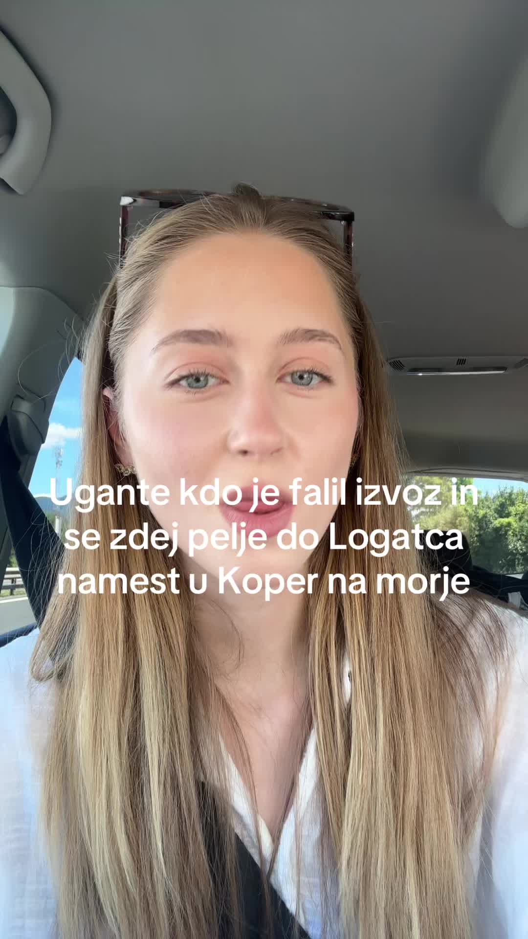 @karinipavec
