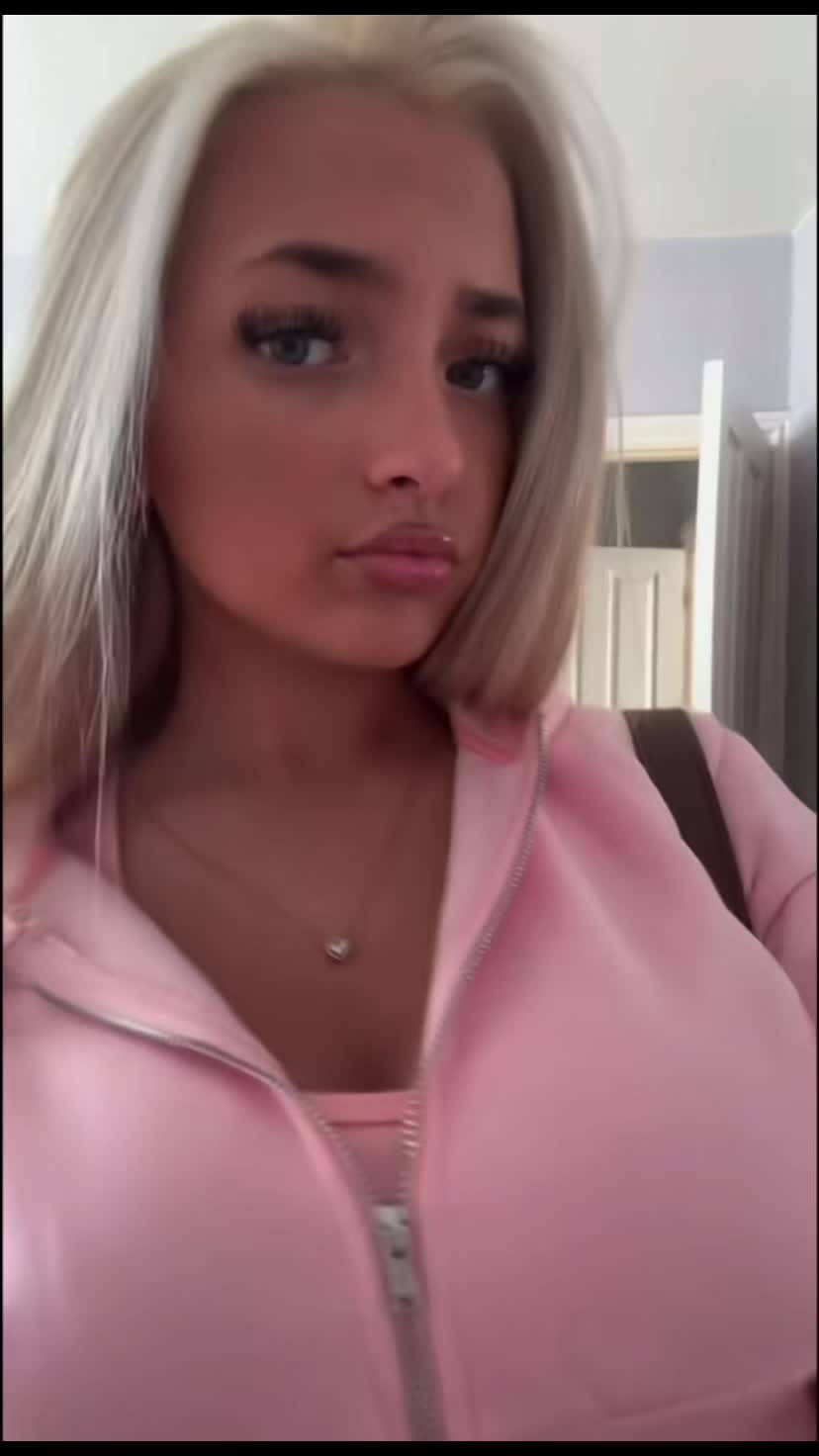 @Soph x