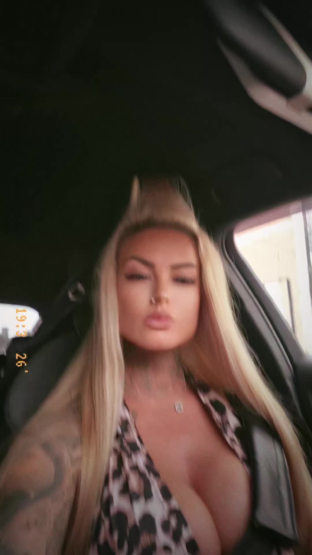 @reevesnicky