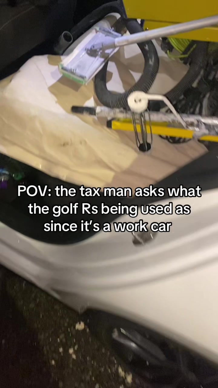 @C🐝
