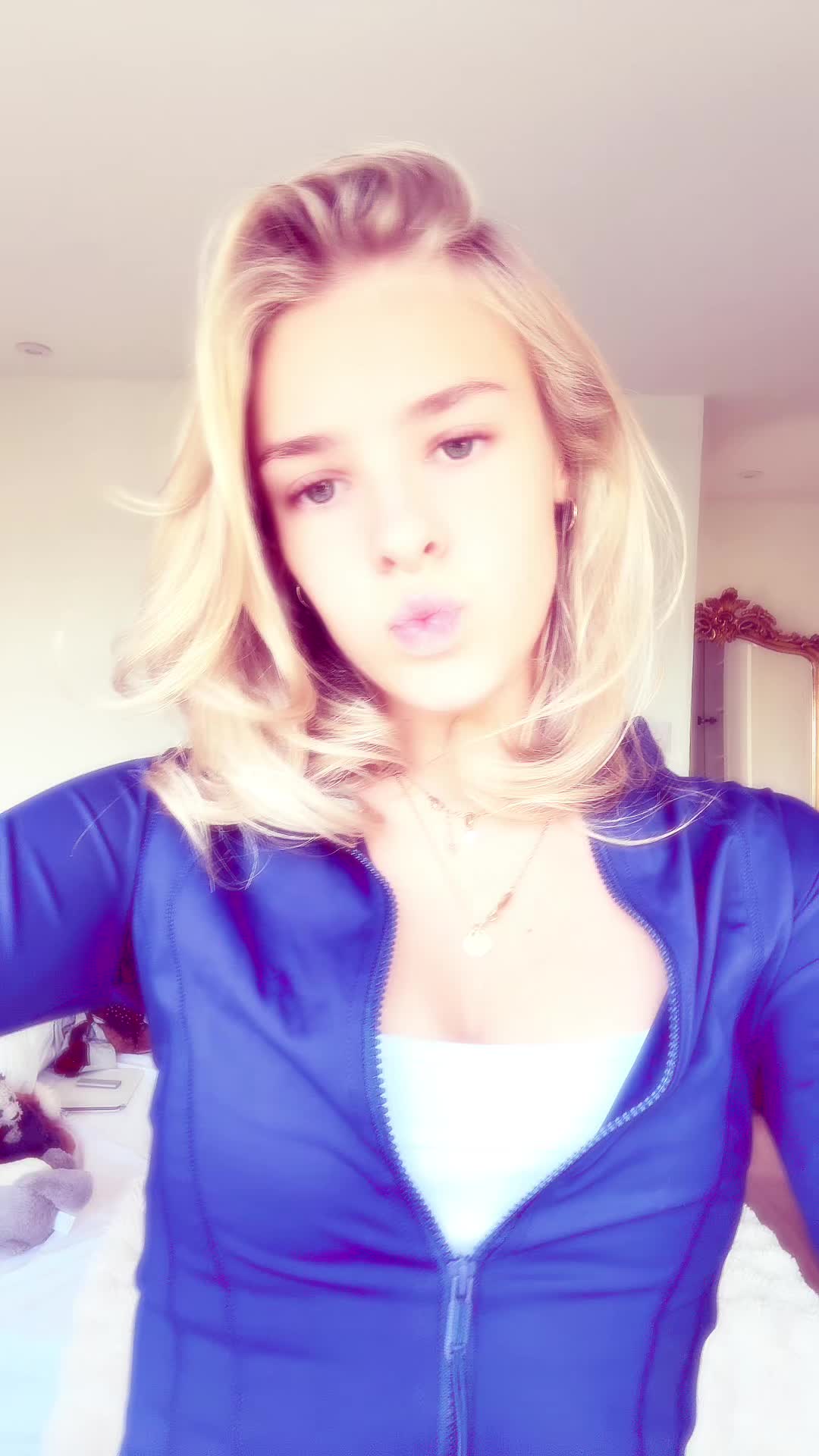 @robyn⭐️