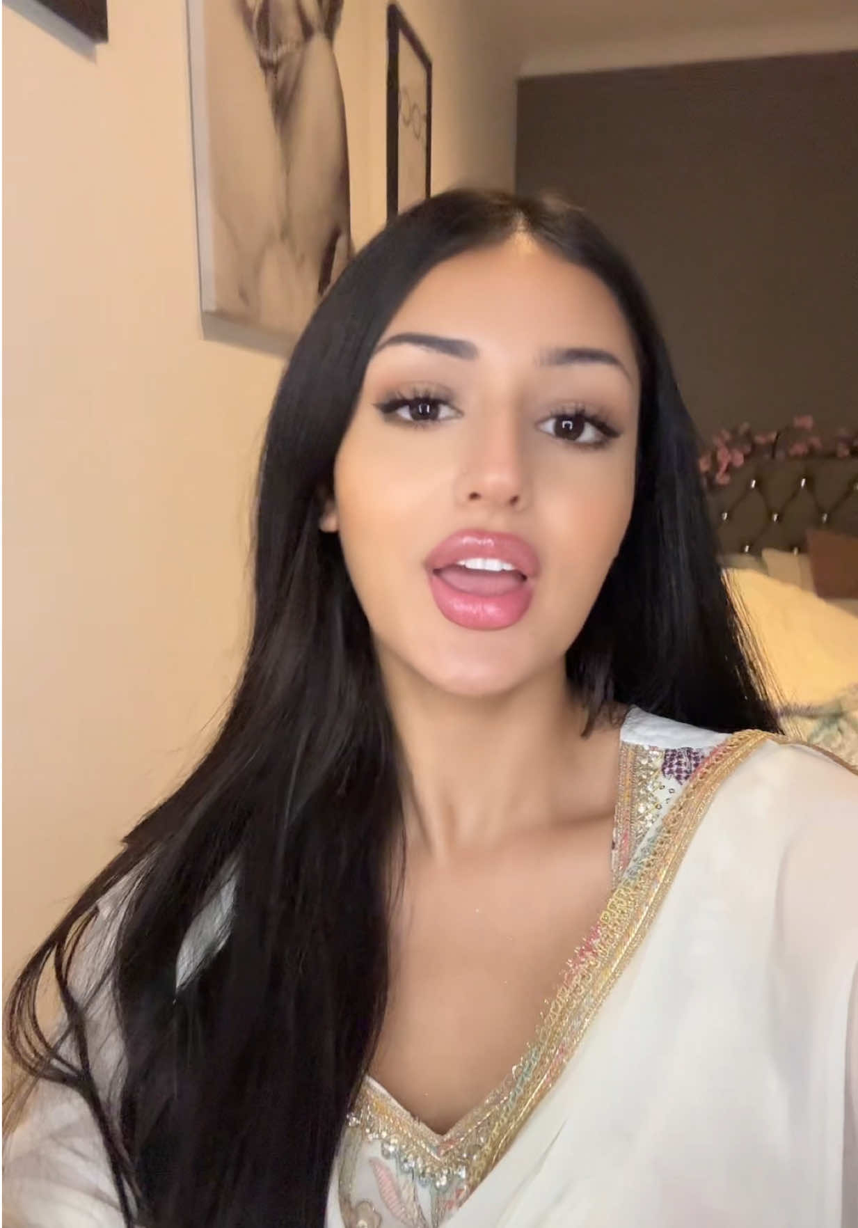 @Sandy🧚♀️