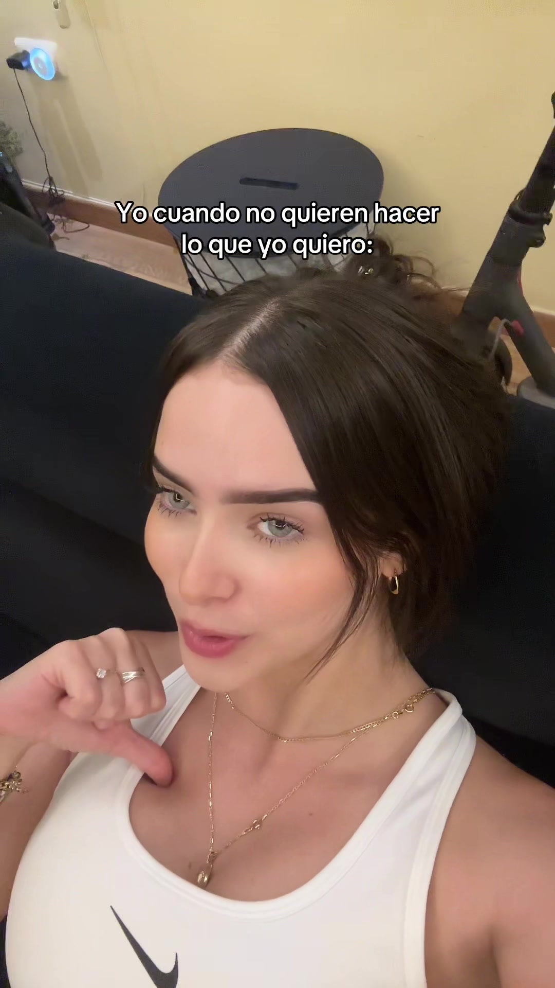 Sabrina salvatierra (@sabrinasalvatierrra) - Urlebird