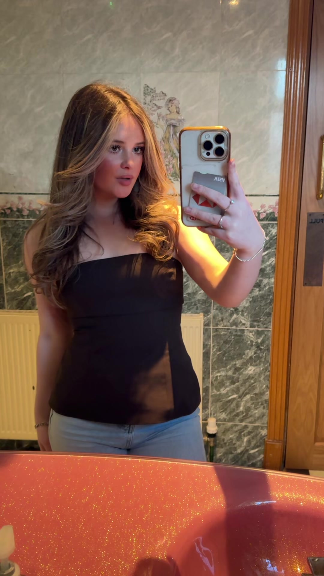 @Poppyolivia