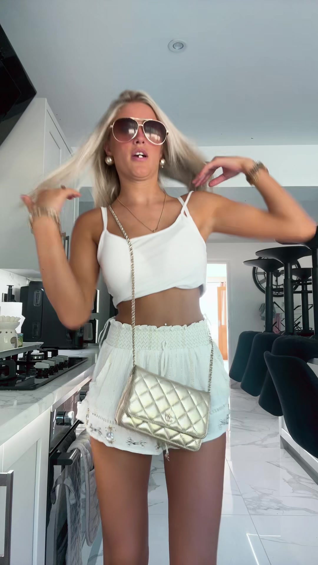 @LG 🍒