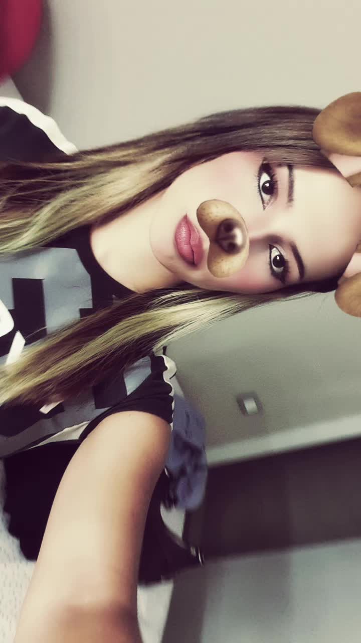 @ɐuᴉɹᴉ