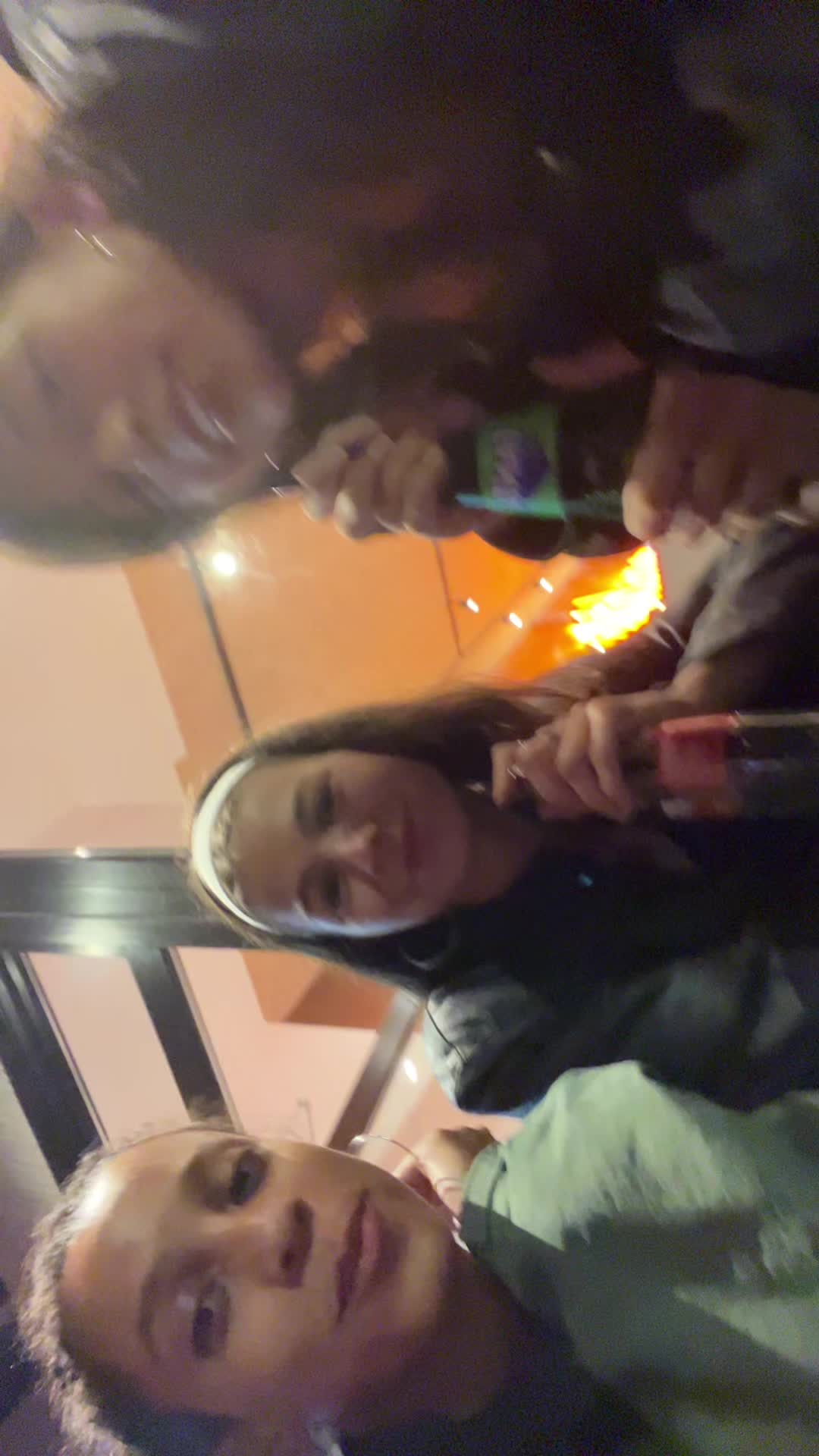@peepoo