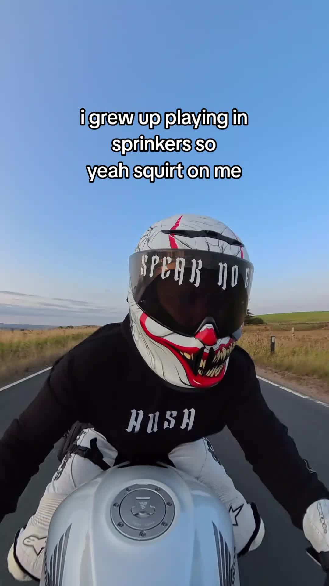 @HalifaxCBR🇬🇧 🏍