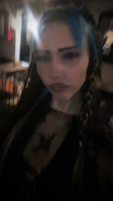 @Bleu 🩵