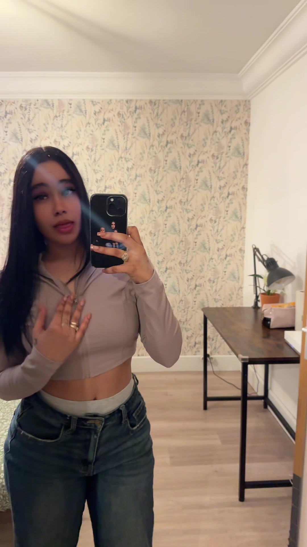 @Ambar_urbaez