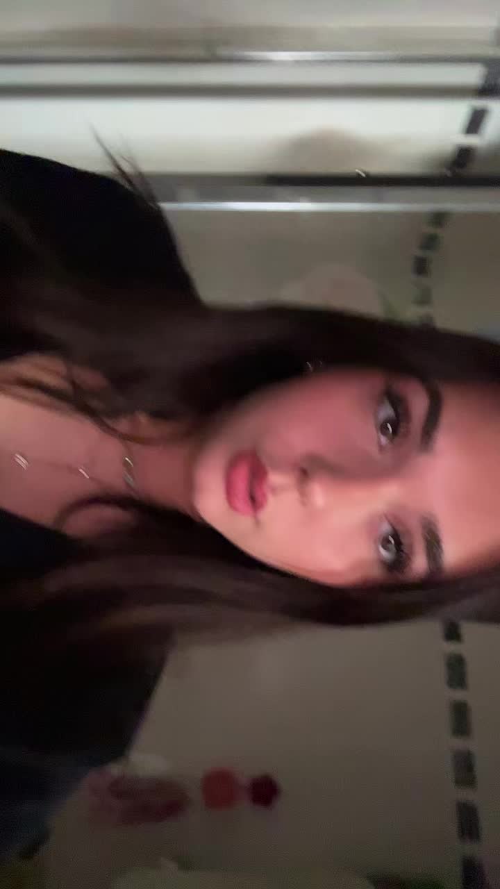 @𝐿𝐸́𝐍𝐀 🍭
