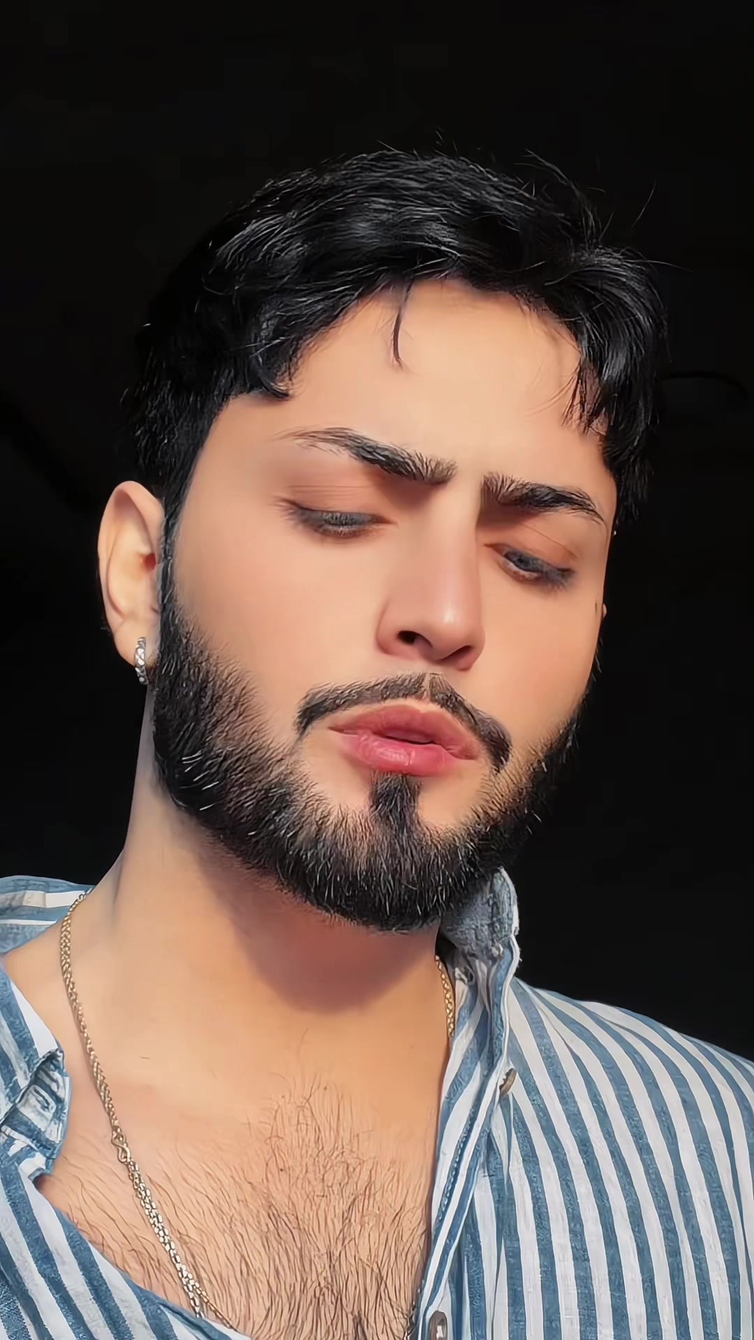 @kingAadi001