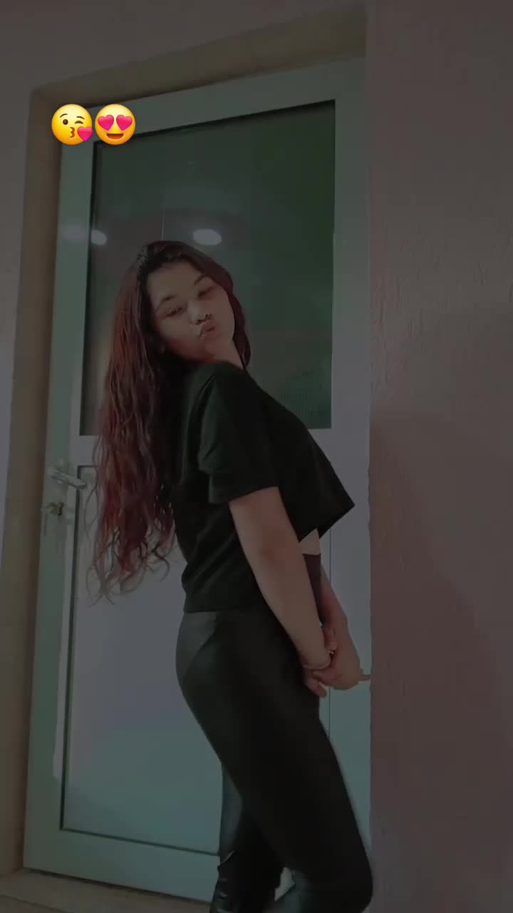 @Valentina🙉❤️