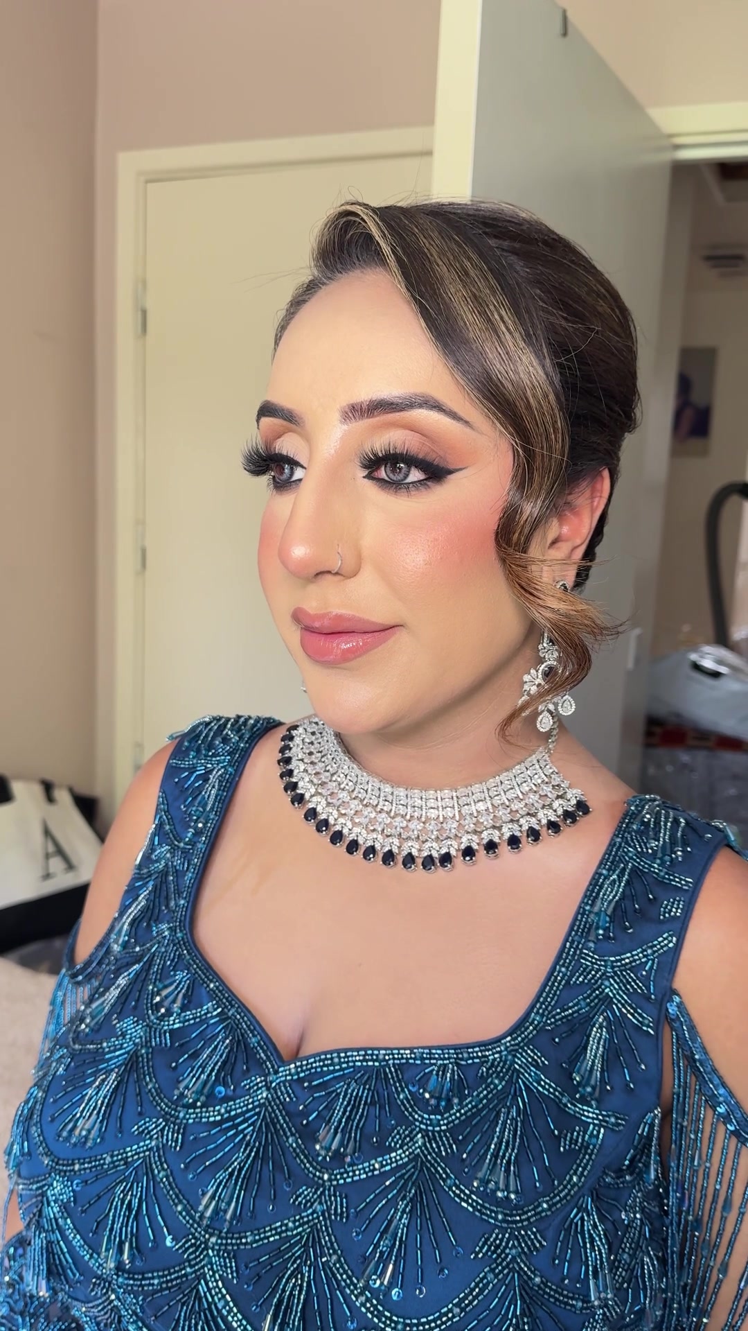 @makeoverbyavneet