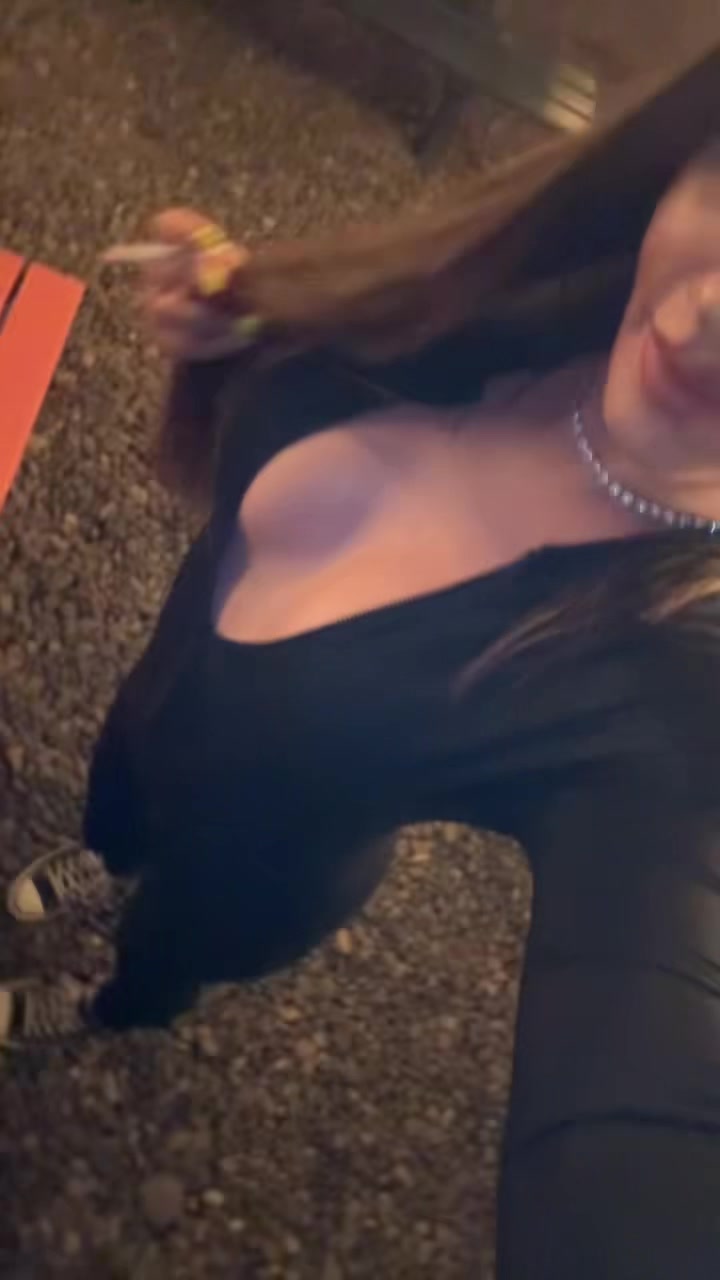 @Ale_Alexa