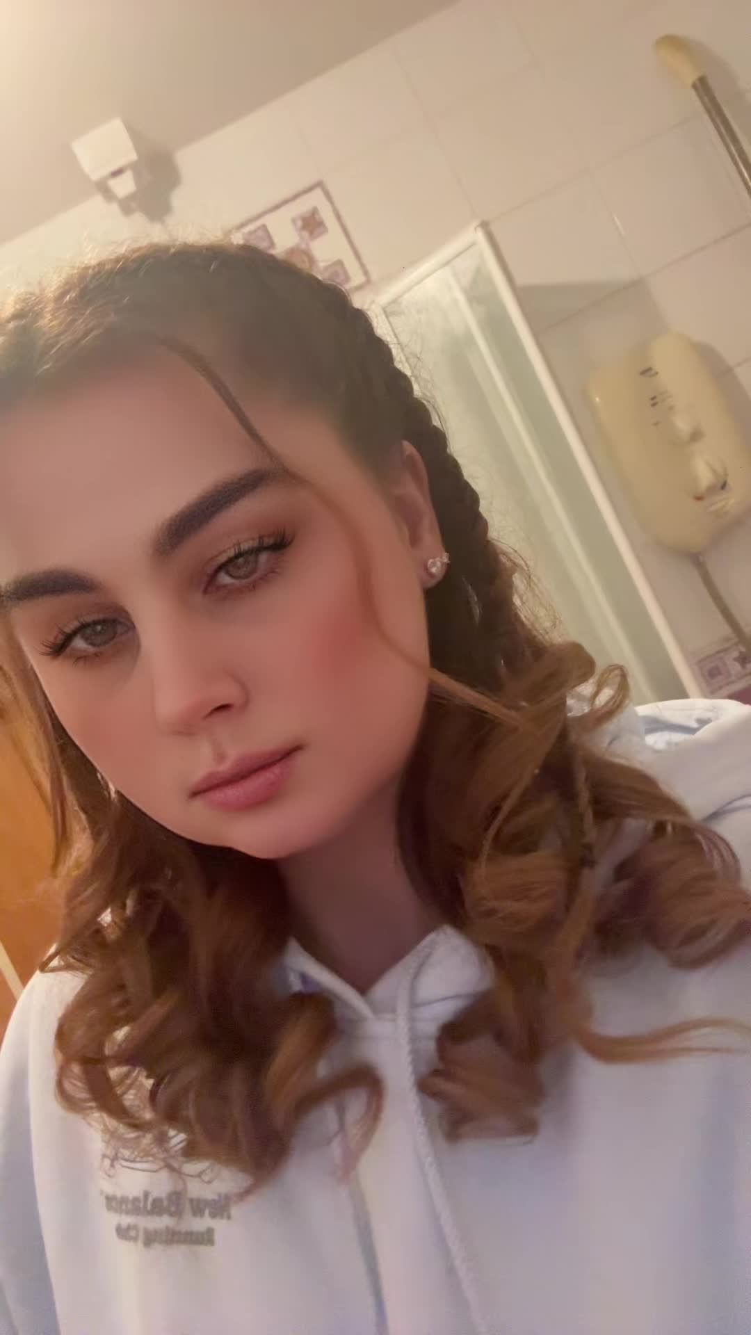 @lozzapxx