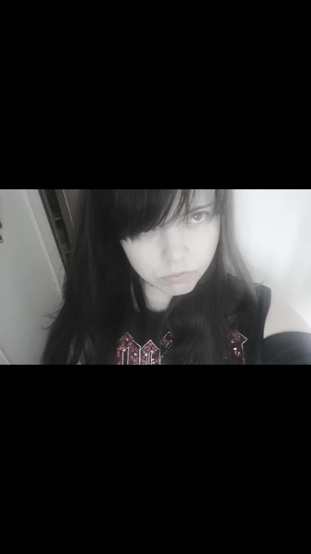 @☣️🧟♂️666ZombieGoth666🧟♂️☣