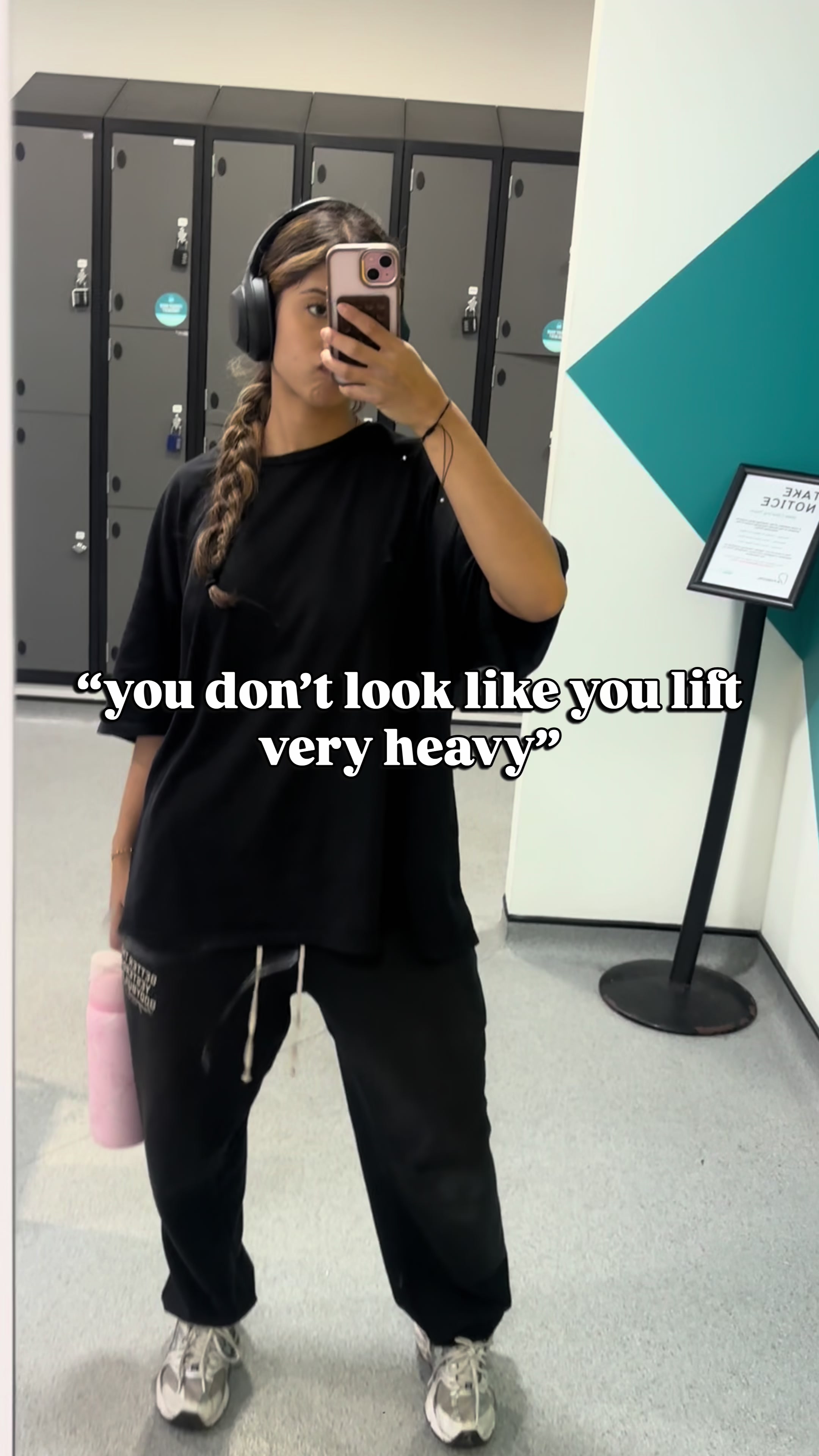 @aisha🤍🪞