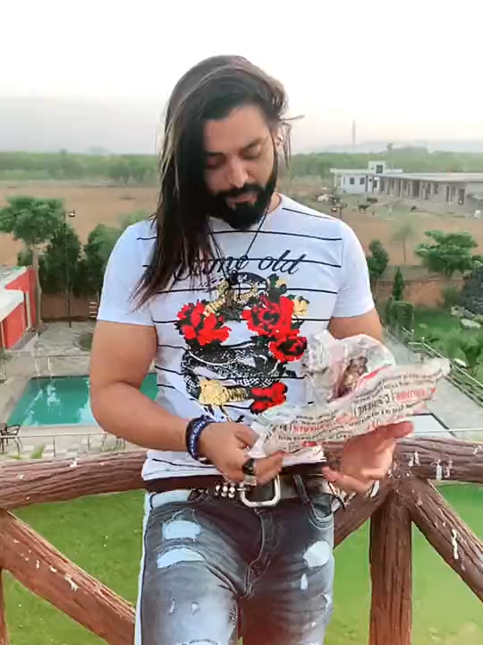 @raisqureshi72_1.fan24